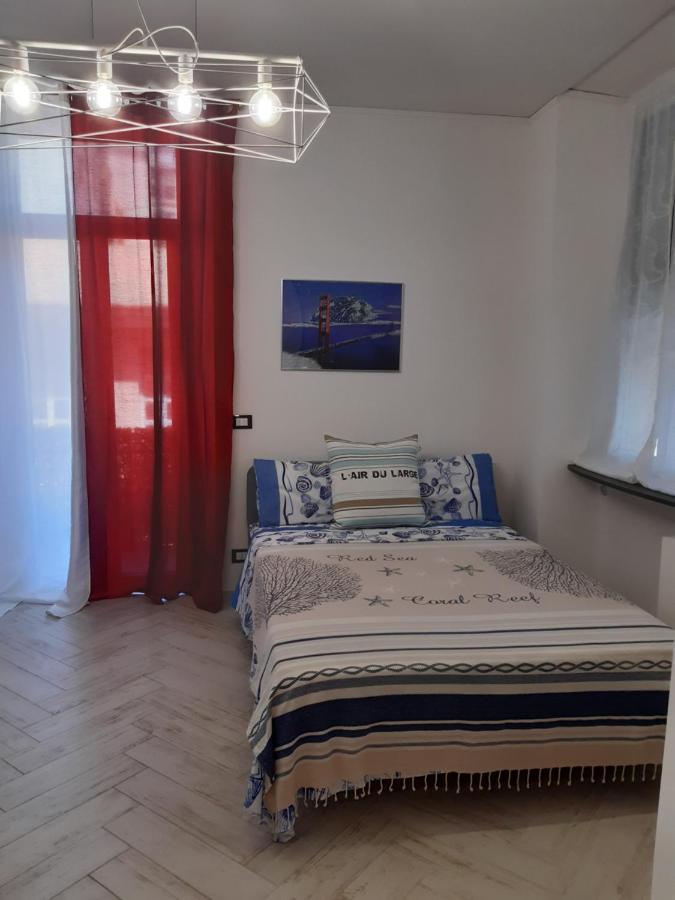 Casa Vacanze Via Nizza 57 Zinola-Wifi Savona Exterior foto